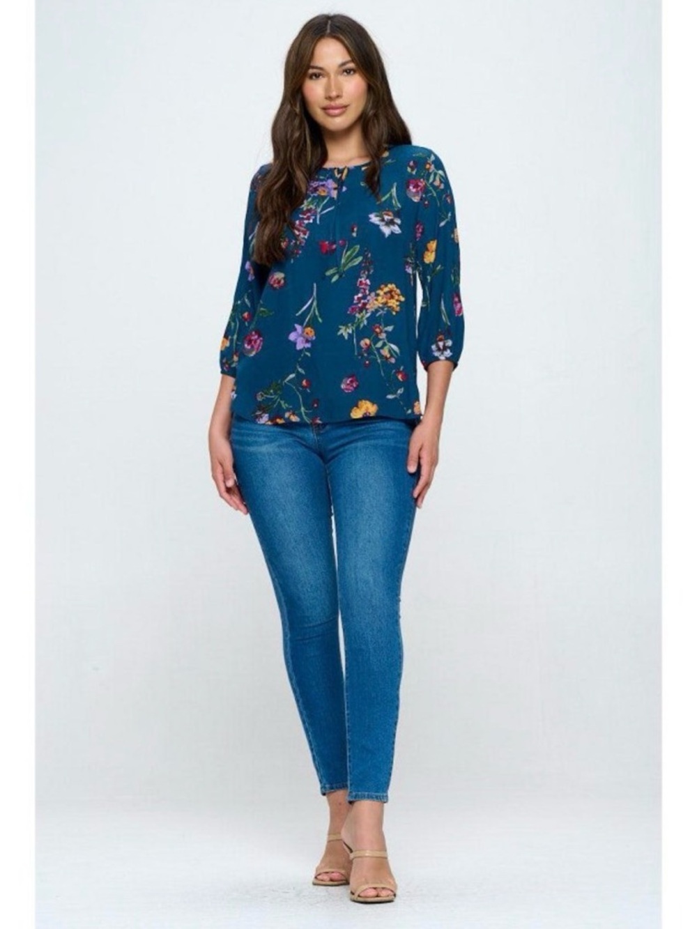 West Kei - Multicolor floral V-neck 3/4 sleeve blouse woman's size M - Picture 2 of 8